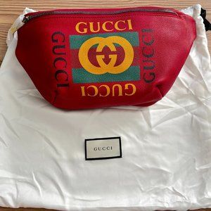 Gucci Grained Leather Large Red Belt Bag Brand New